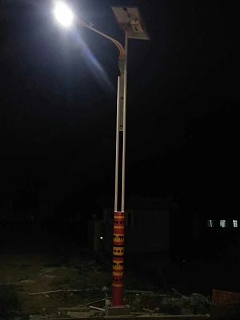 太陽能路燈+智能感應：人體光控設計，打造自適應照明體驗