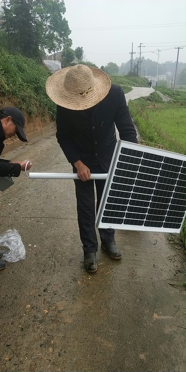 太陽能路燈_湖南太陽能路燈_農村太陽能路燈