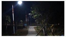 太陽能路燈廠帶您走出“太陽能燈亮燈時間越長越好”的傳統觀念