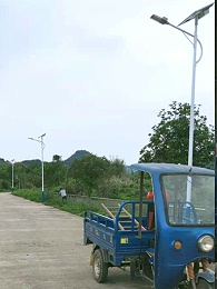 廣東省清遠市英德市新農村太陽能路燈