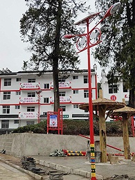 云南江城縣安裝特色太陽能路燈工程案例